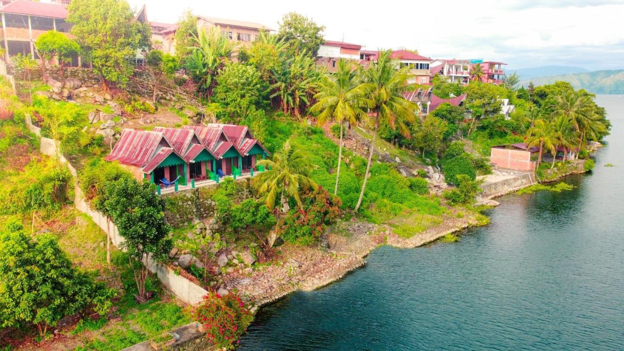 Mario Lakeside Apartment Tuk Tuk
